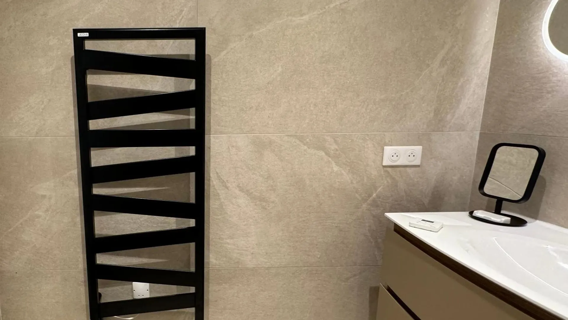 אנטיב Appartement Face Au Port 0*,  צרפת