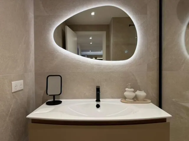 Apartment Appartement Face Au Port Antibes